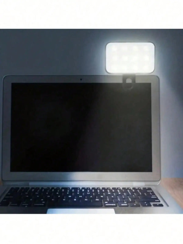 Glow-Up Selfie Light